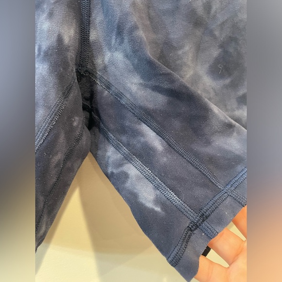 Lululemon Wunder Train High-Rise Short - Diamond Dye Shade Naval Blue - Picture 4 of 5